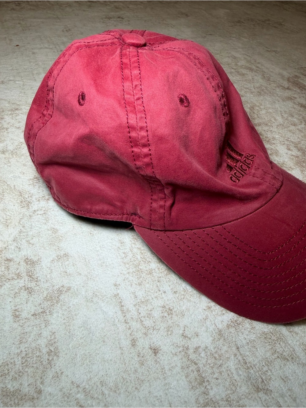 Adidas Faded Burgundy Baseball Cap Women’s Adjustable Hat - Picture 3 of 8